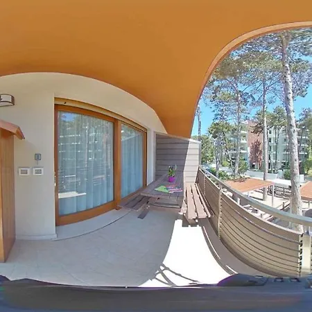 アパート Apartments In Lignano Sabbiadoro 42740